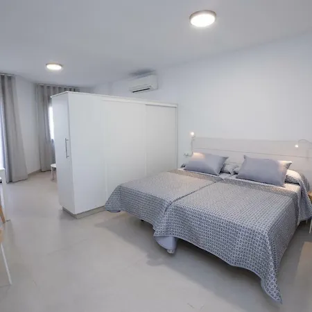 Mombasa 2 Planta נרחה